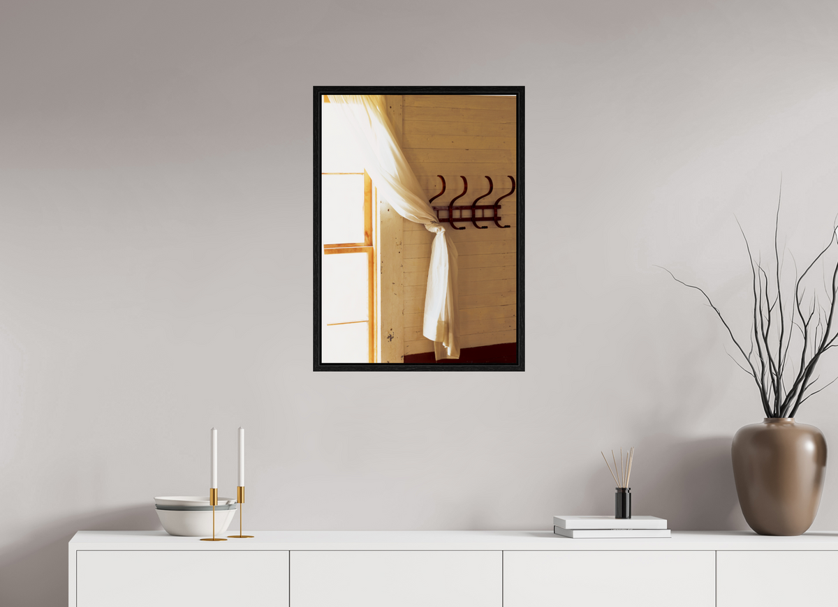 20 x 27.6″, Floater Frame East Light