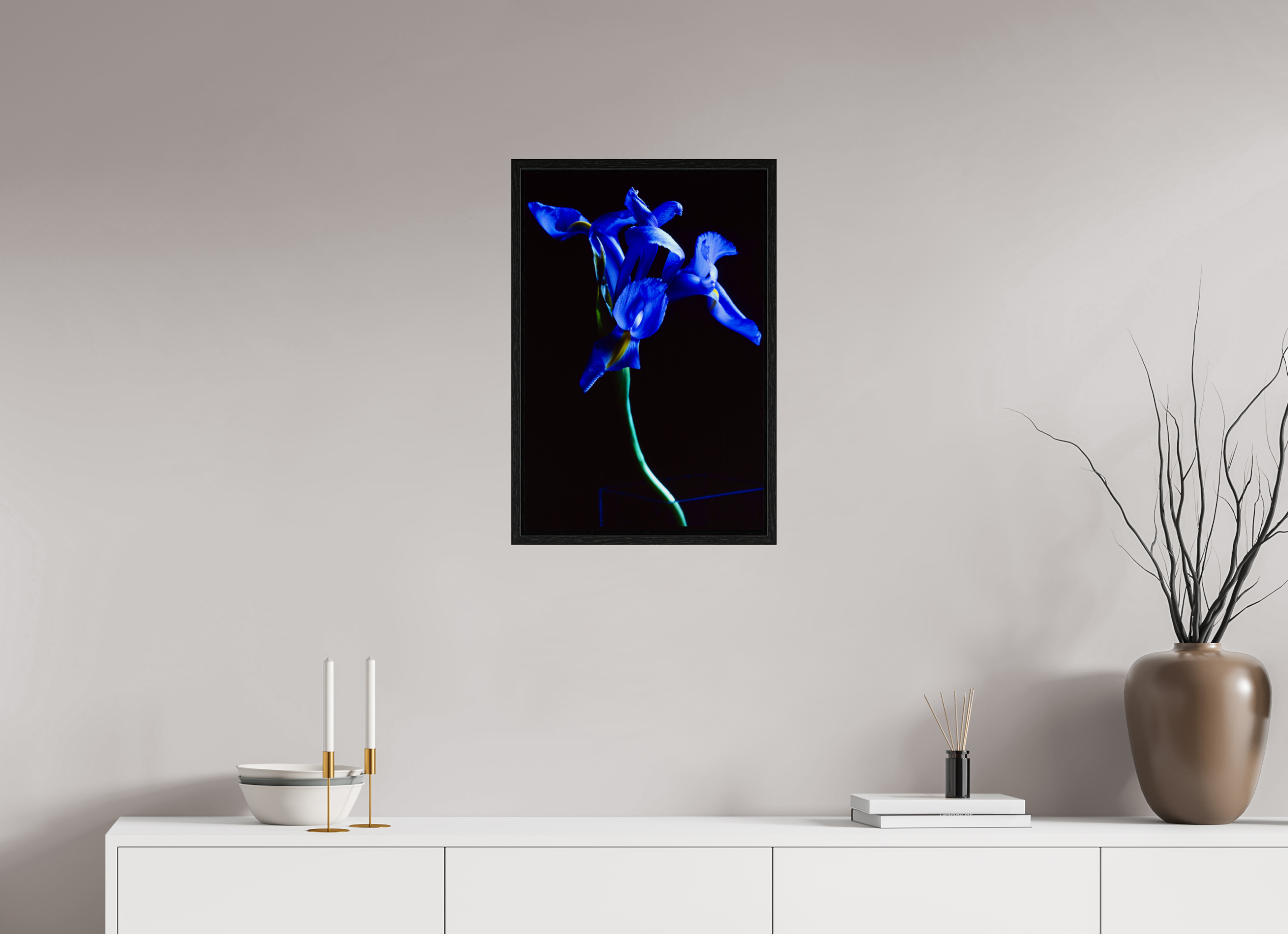 16 x 24″, Floater Frame Blue Iris single